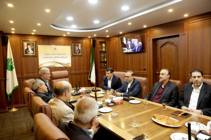 کاهش فساد اداری با راه اندازی دولت الکترونیک