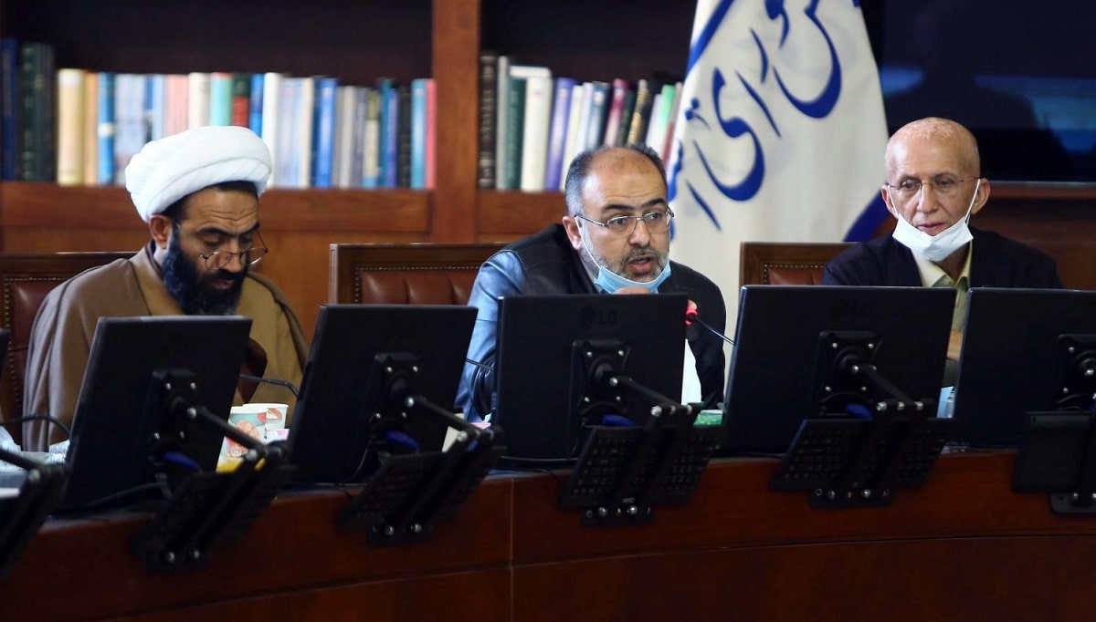 نماینده مجلس گرانی اینترنت را به گردن دست‌های پنهان در وزارت ارتباطات انداخت
