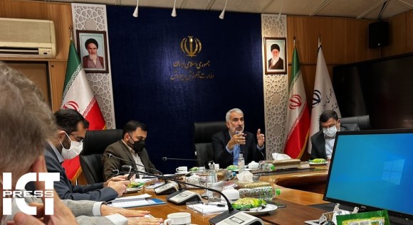 تشکیل کمیته راهبردی صیانت از کودکان و نوجوانان در فضای مجازی